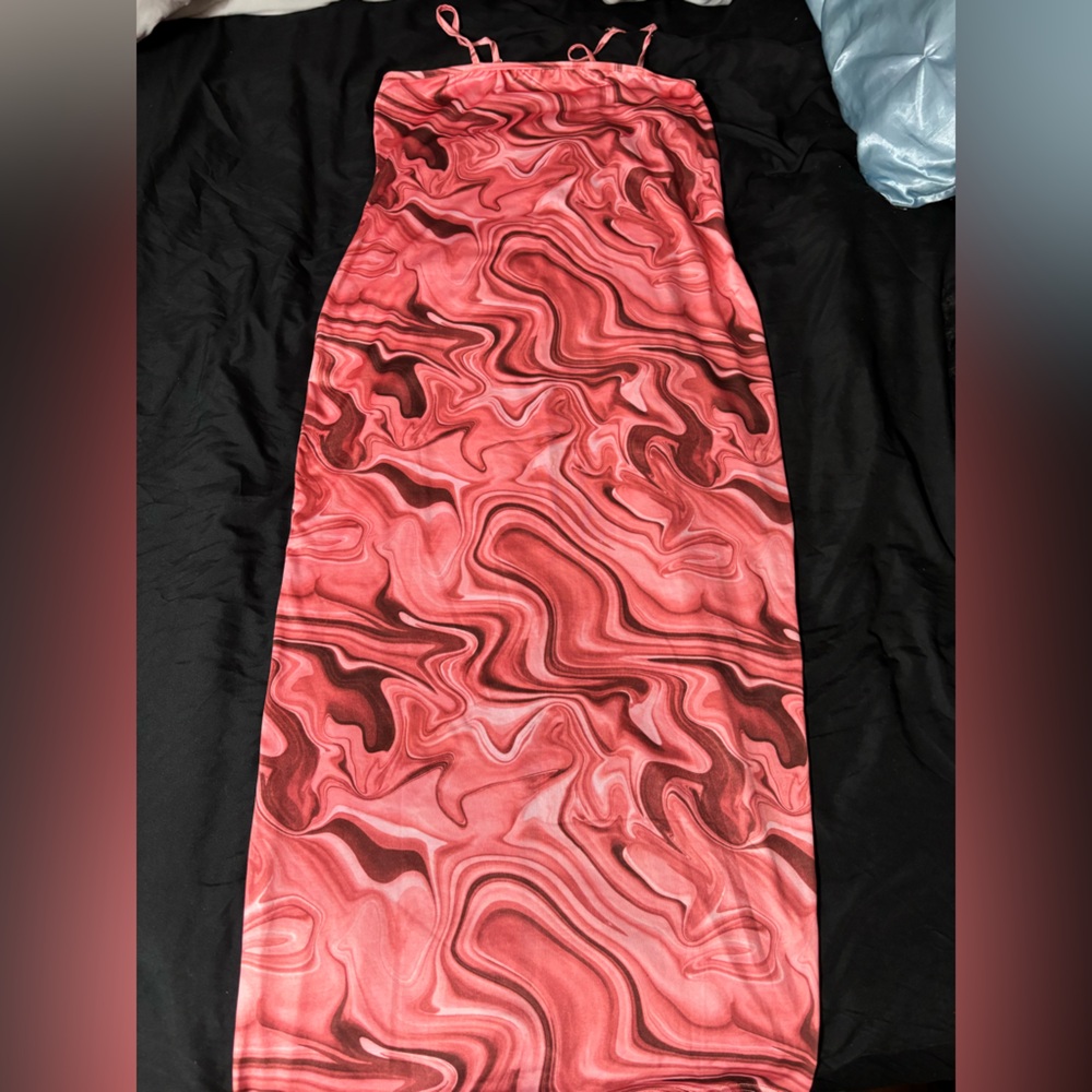 Pink and Red Swirl Pattern Scarf